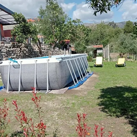 Private Pool Deep Nature River Sounds * Labrujo